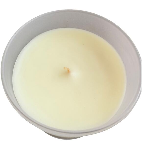 Bottega Veneta Knot Perfumed Candle 8.4 oz / 240g - Picture 5 of 5